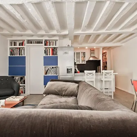 Charming In Le Marais * Parigi