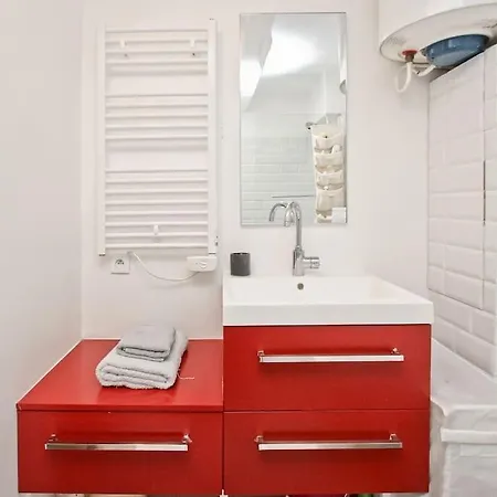Charming In Le Marais Appartamento *